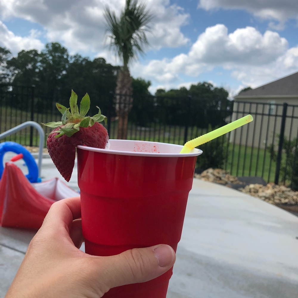 Meet your Posher, Leslie